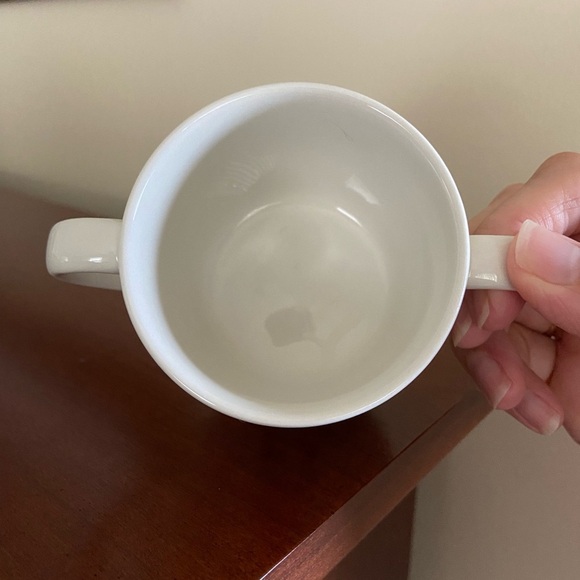 VINTAGE PETER RABBIT TEA TIME TWO HANDLED MUG WEDGWOOD ENGLAND 1996 - Picture 3 of 5